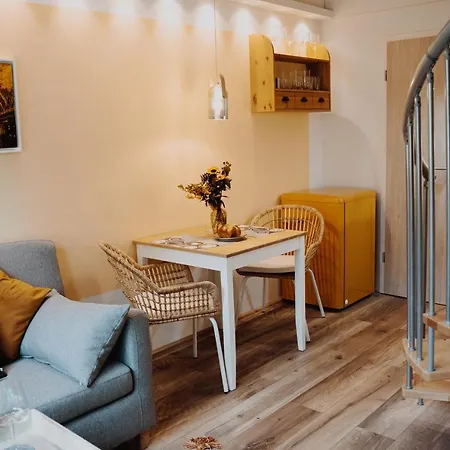 Daire Muelheim, Schoenes Apartment, E-werk, Palladium, Carlswerk, Messe, Lanxess-arena