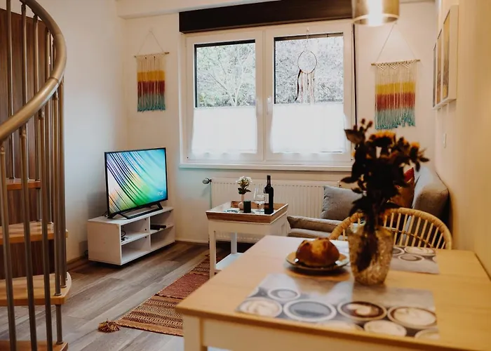 Daire Muelheim, Schoenes Apartment, E-werk, Palladium, Carlswerk, Messe, Lanxess-arena *