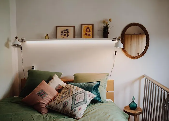 Muelheim, Schoenes Apartment, E-werk, Palladium, Carlswerk, Messe, Lanxess-arena * Köln