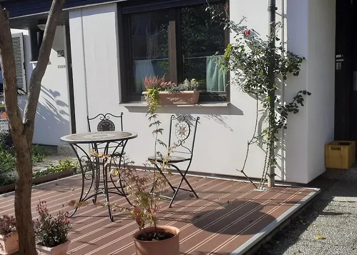 Muelheim, Schoenes Apartment, E-werk, Palladium, Carlswerk, Messe, Lanxess-arena * 科隆