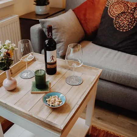 Muelheim, Schoenes Apartment, E-werk, Palladium, Carlswerk, Messe, Lanxess-arena *